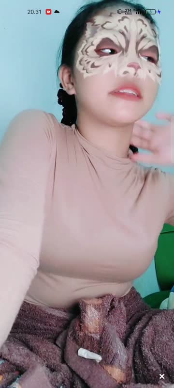 Jilbab Ara spill meki gundul
