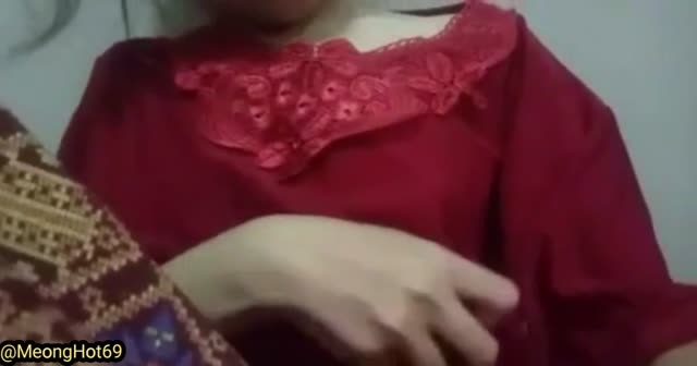 SMP 15 Kebaya Merah