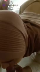 Binor Jilbab dimainin sampai muncrat squirt.mp4.mp4