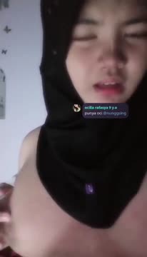 Hijab imut nackal
