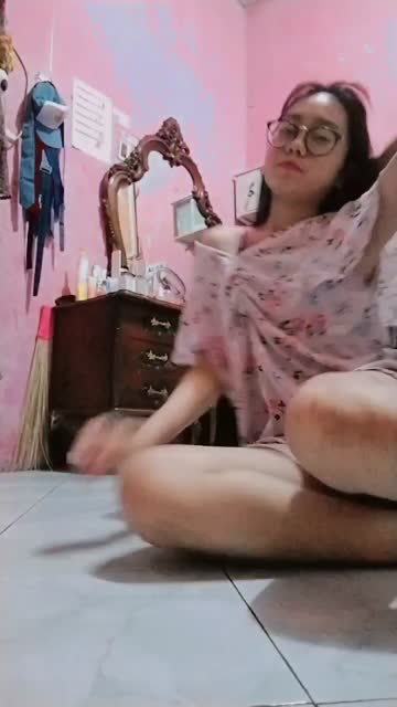 VID_20231209_142641_955.mp4