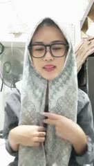 EPORNER.COM - [n9M1R0tuQNf] TEMEN NYA GURU SALSA PAMER BOBA BULAT FULL DI Https_linktr.eebookingpsk (480).mp4