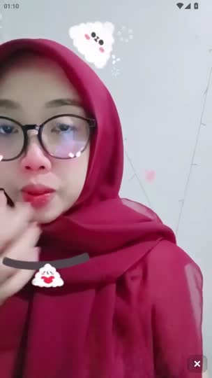 Cacicu Hijab Pamer Susu26052022DM mp4.mp4