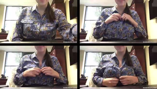 pake batik polanya bulet bgt.mp4