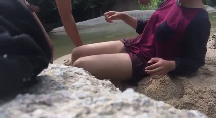 Duo bocel Ngewek Pinggir Sunagi - CHANNEL TELEGRAM @asupanvirall13.mp4