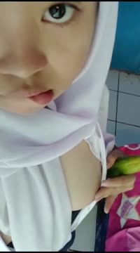 7Vrcn0nEy-ANAK_ESEMPEH_HIJAB_RAPET_OSIS_(1).mp4