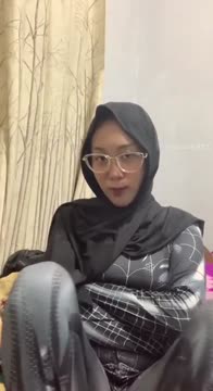 CROTCHINSIGHT HIJAB SPIDERMAN (02).mp4