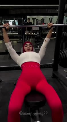 TANTEH PUTRI 02.mp4