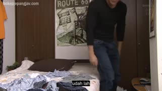 entot ibu tiri waktu mandi.mp4
