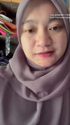 Tante hijab lagi sange pengen dimasukin kontol.mp4
