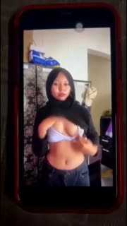 vid 2 viral esempe colmek jilbab paksa sempit tobrut percakapan 1000 (7).mp4